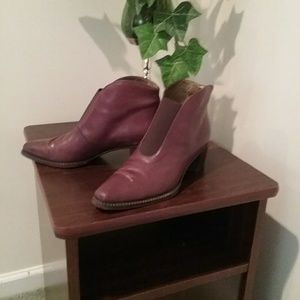 Paloma Leather Booties